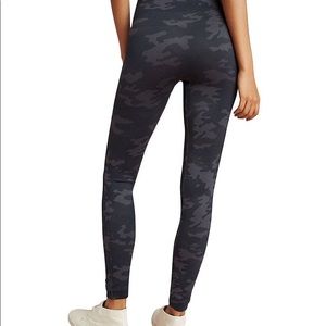 Spanx Black Camo legging. Size medium